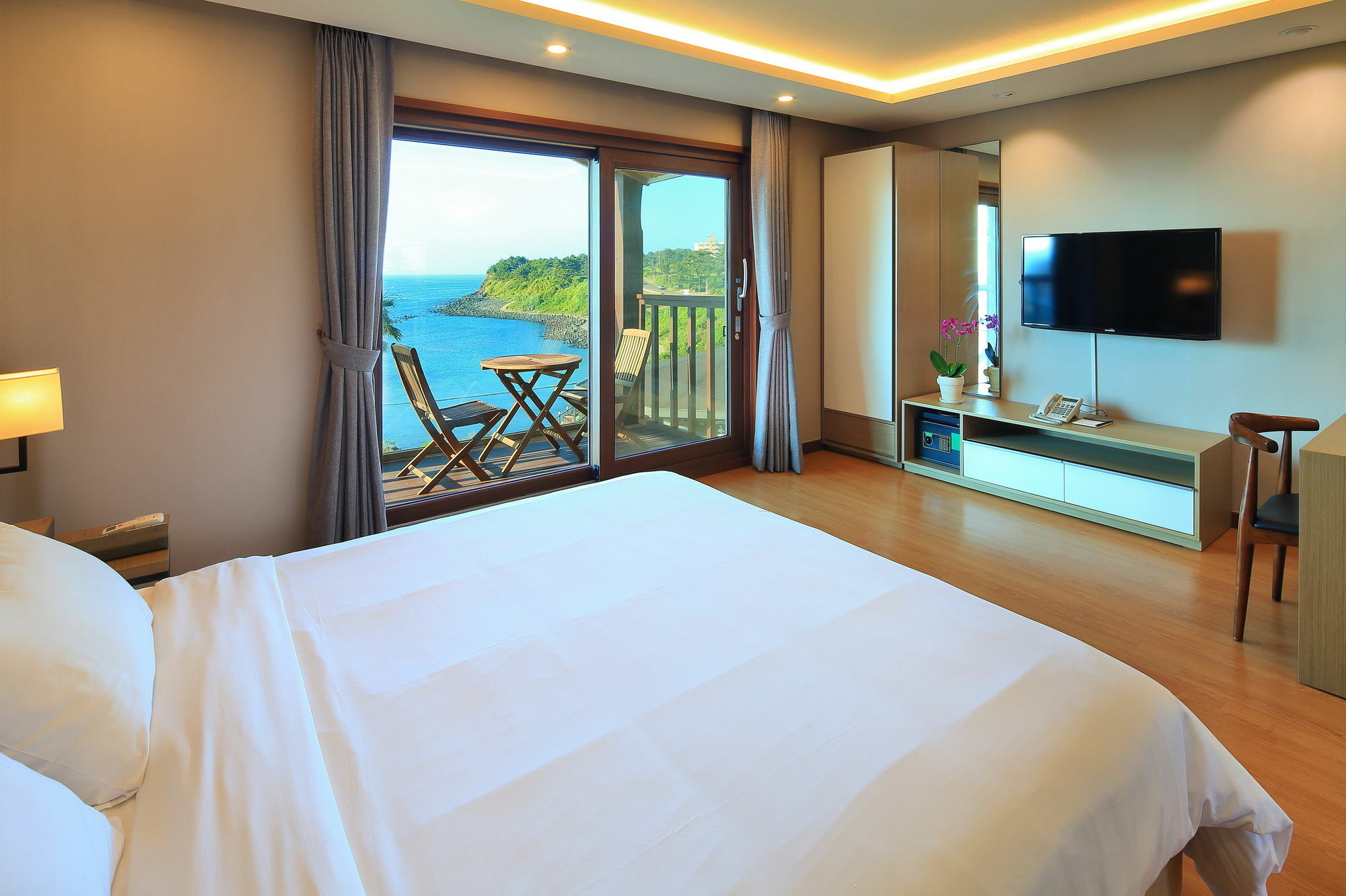 แอมเบอร์ เฮ้าส์ เชจู Villa Haga-ri  ภายนอก รูปภาพ