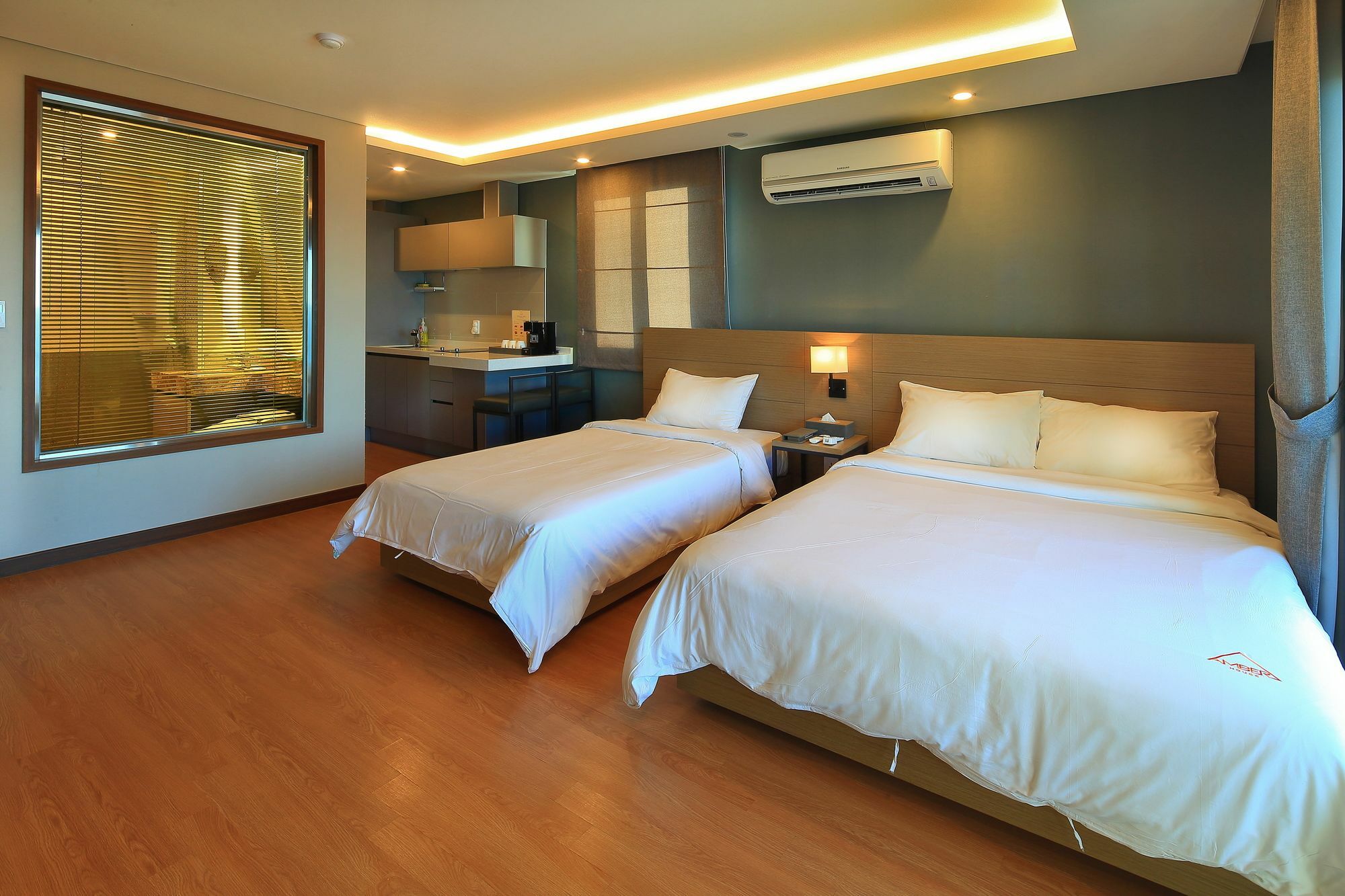 แอมเบอร์ เฮ้าส์ เชจู Villa Haga-ri  ภายนอก รูปภาพ