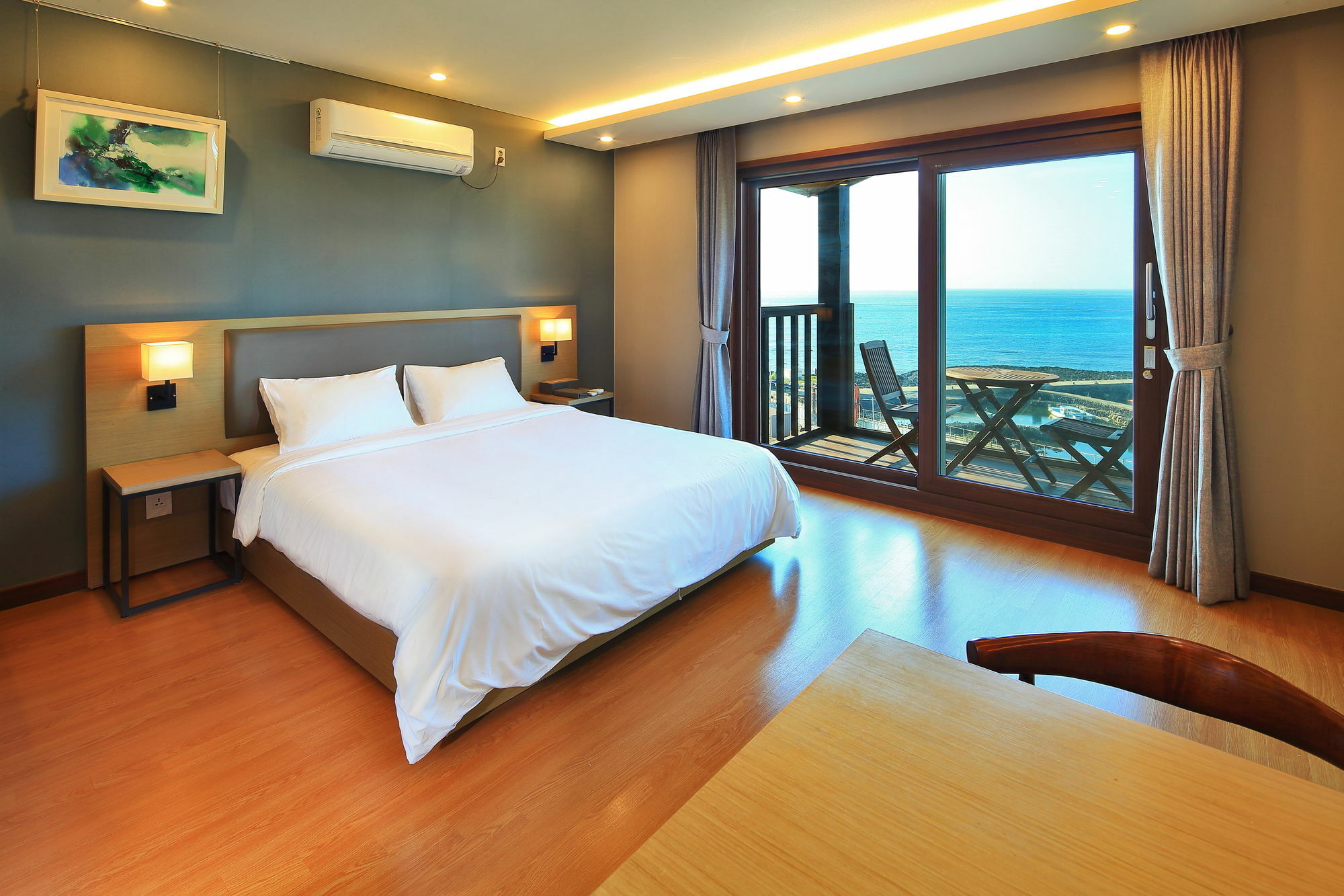 แอมเบอร์ เฮ้าส์ เชจู Villa Haga-ri  ภายนอก รูปภาพ